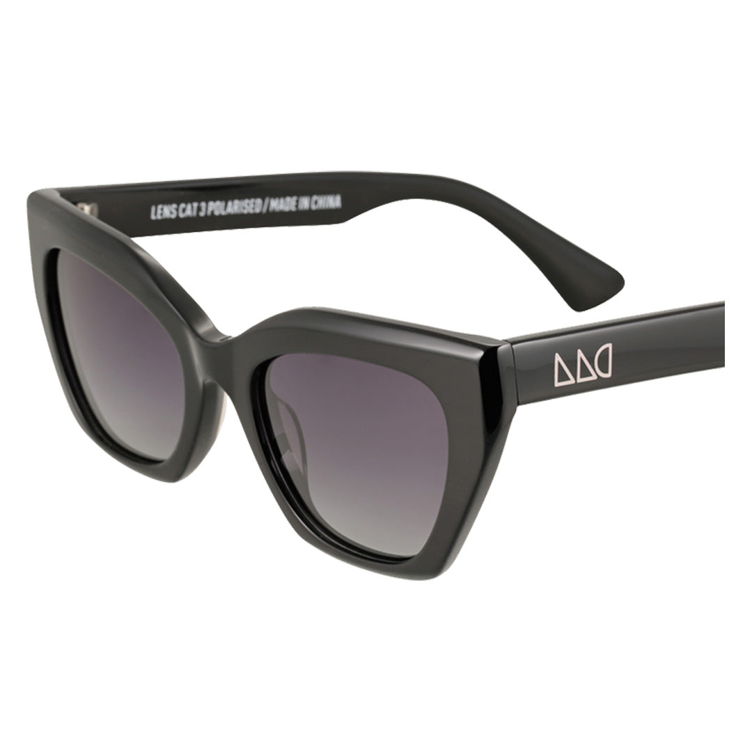 Heart Breaker Black Sunglasses